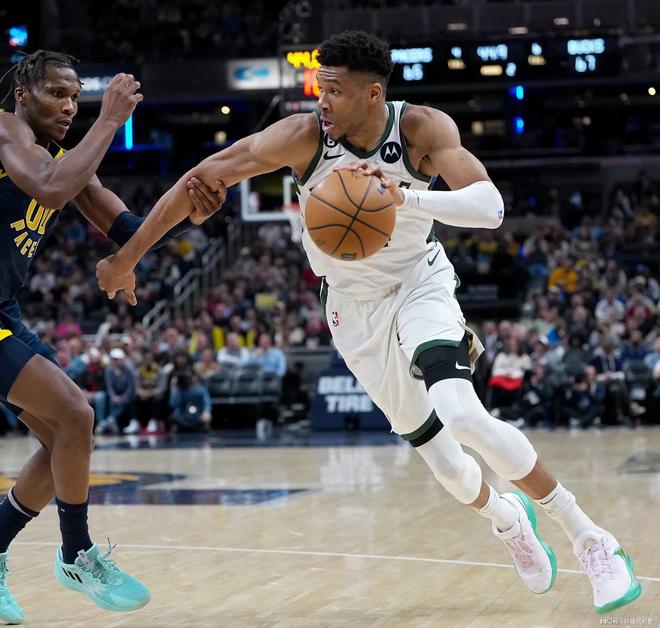 开云体育官网中国官网-包含密尔沃基雄鹿发布备战花絮，赛前造点机会，NBA季后赛任务艰巨，临场指挥获称赞的词条